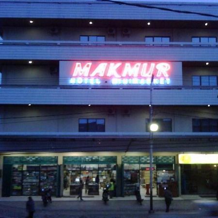 Hotel Makmur Tarakan Exteriör bild